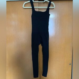 Women's Yoga Ribbed Tank Top Bodysuit, Sleeveless Exercise Jumpsuit.